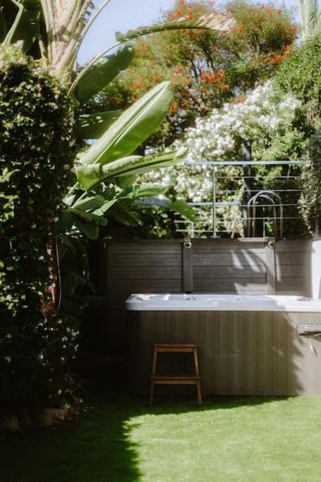 Vila Maison Avec Jardin Tropical A 5 Minutes De La Croisette Cannes Exteriér fotografie